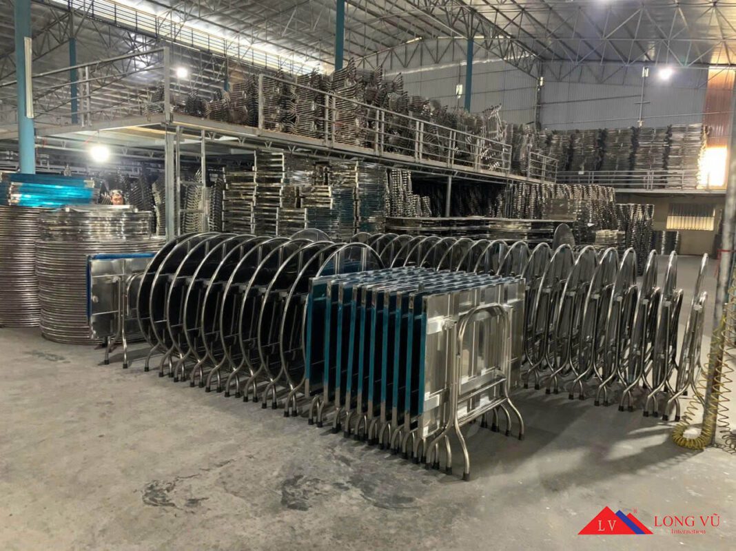 Bàn ghế inox tại Bắc Ninh