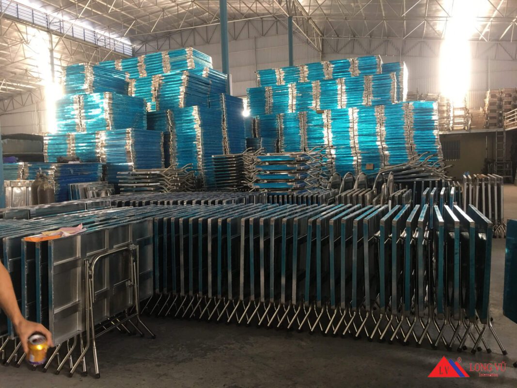 Bàn ghế inox tại Thái Nguyên