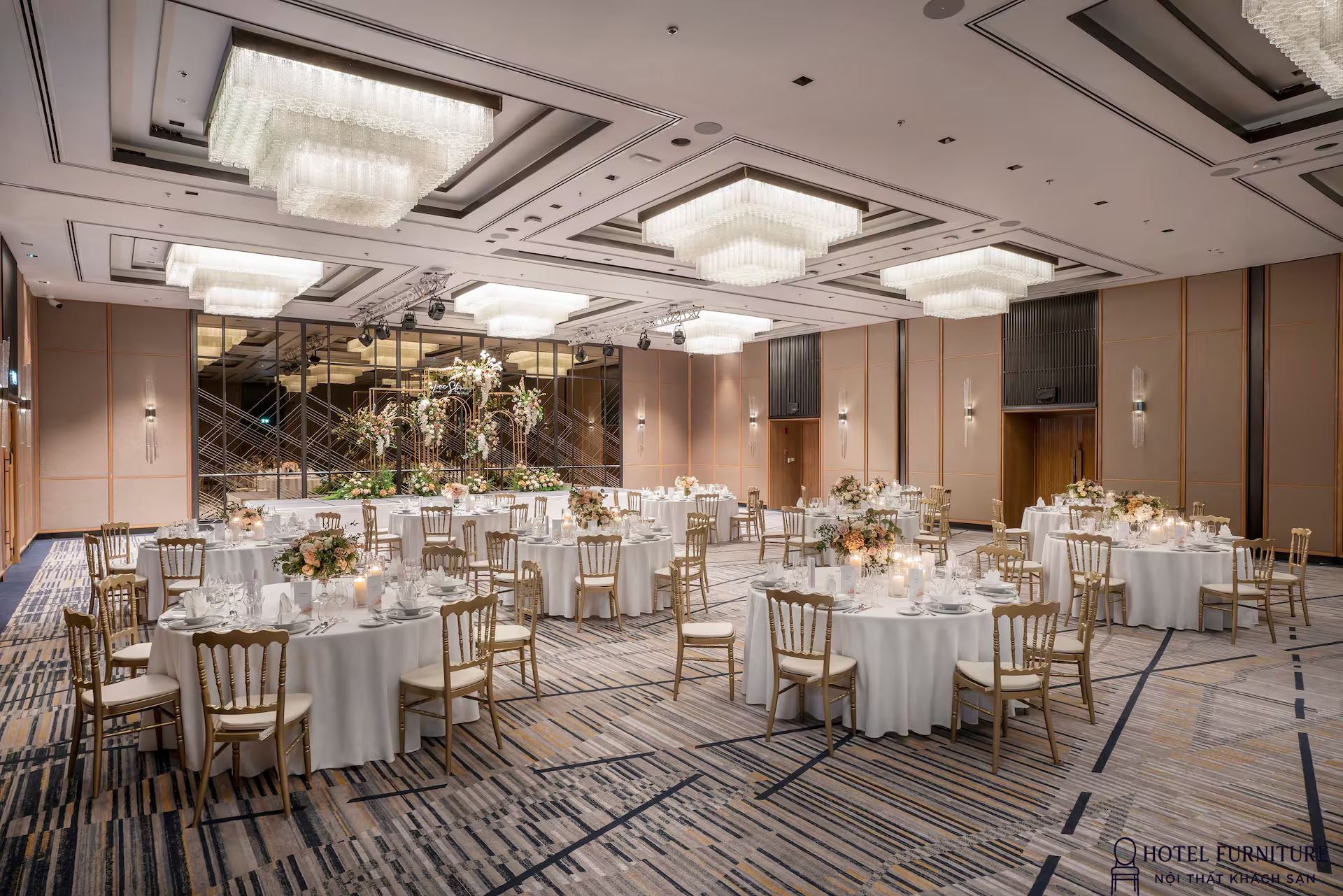 Ghế tiệc Napoleon cho nhà hàng, khách sạn