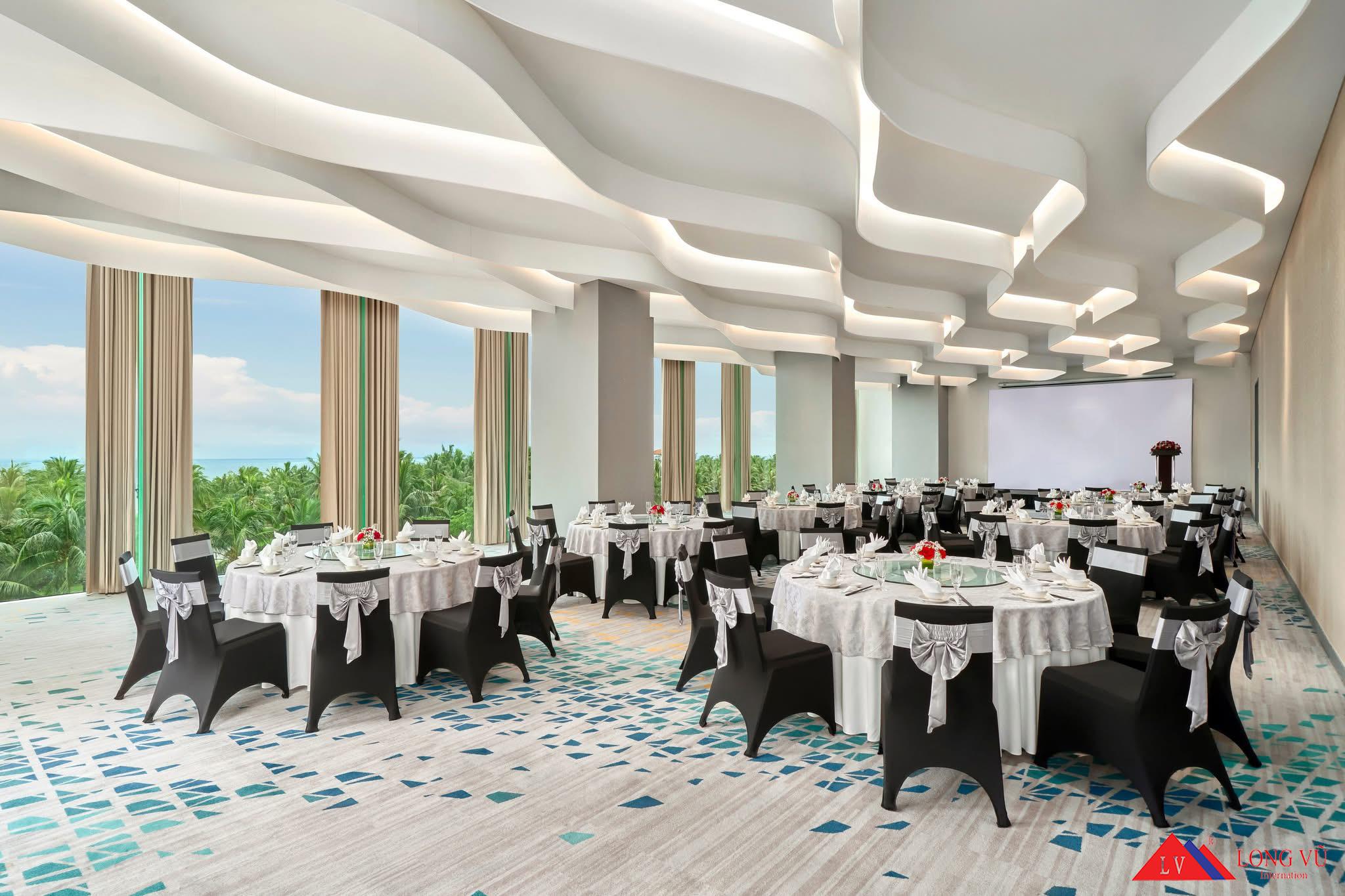Bàn ghế phòng tiệc khách sạn cao cấp