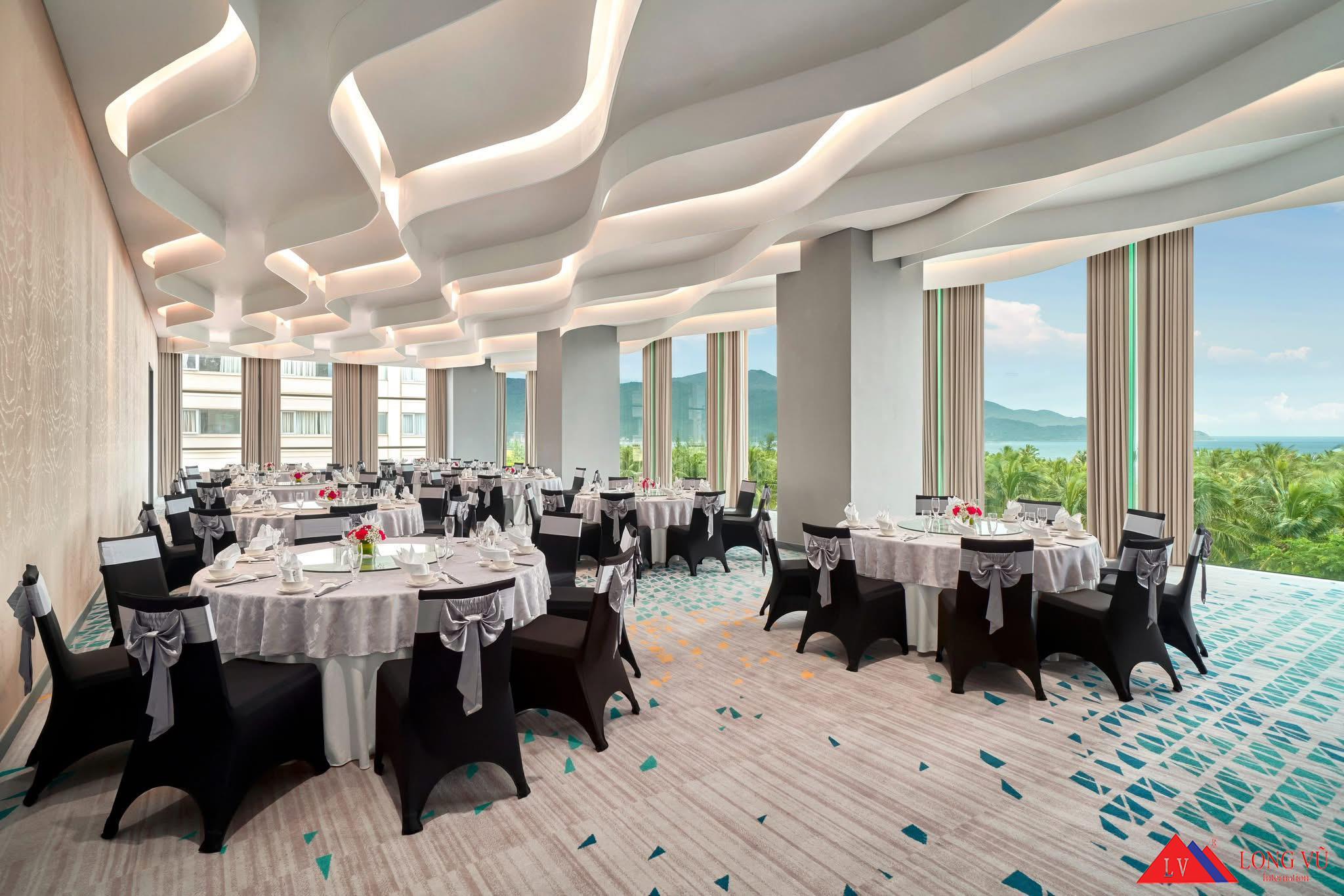 Bàn ghế phòng tiệc khách sạn cao cấp