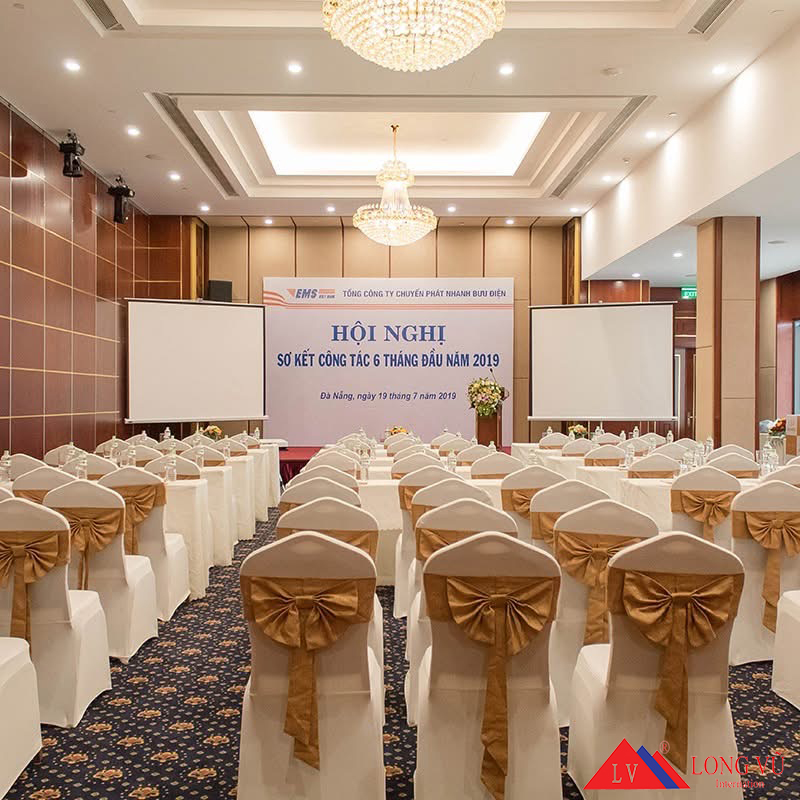 Ghế banquet nhập khẩu cho khách sạn 4,5 sao