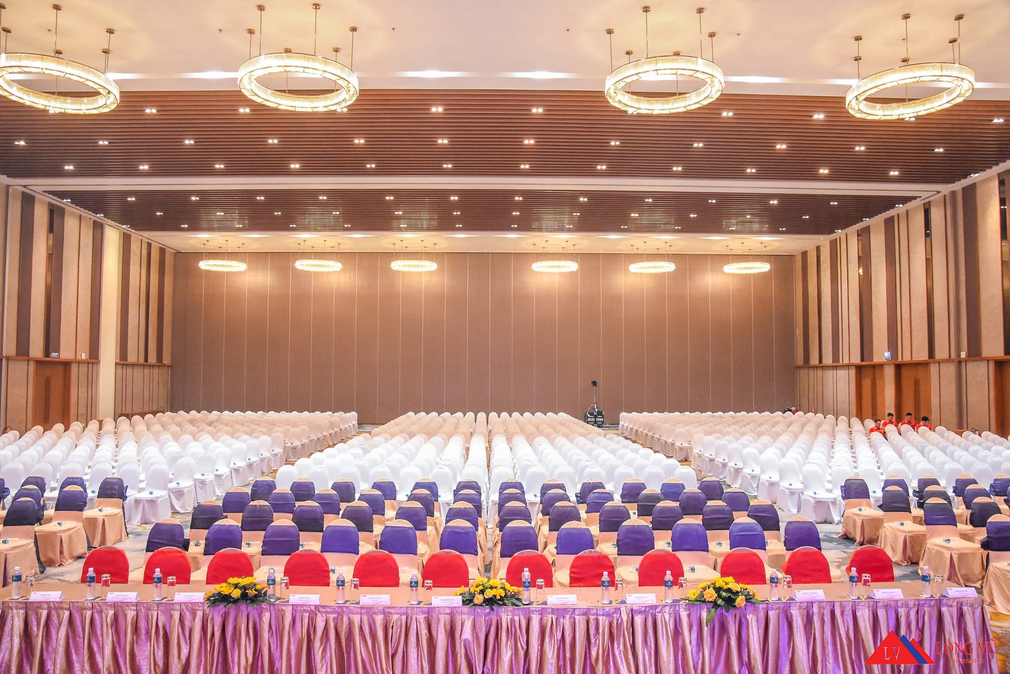 Ghế tiệc phong cách châu âu