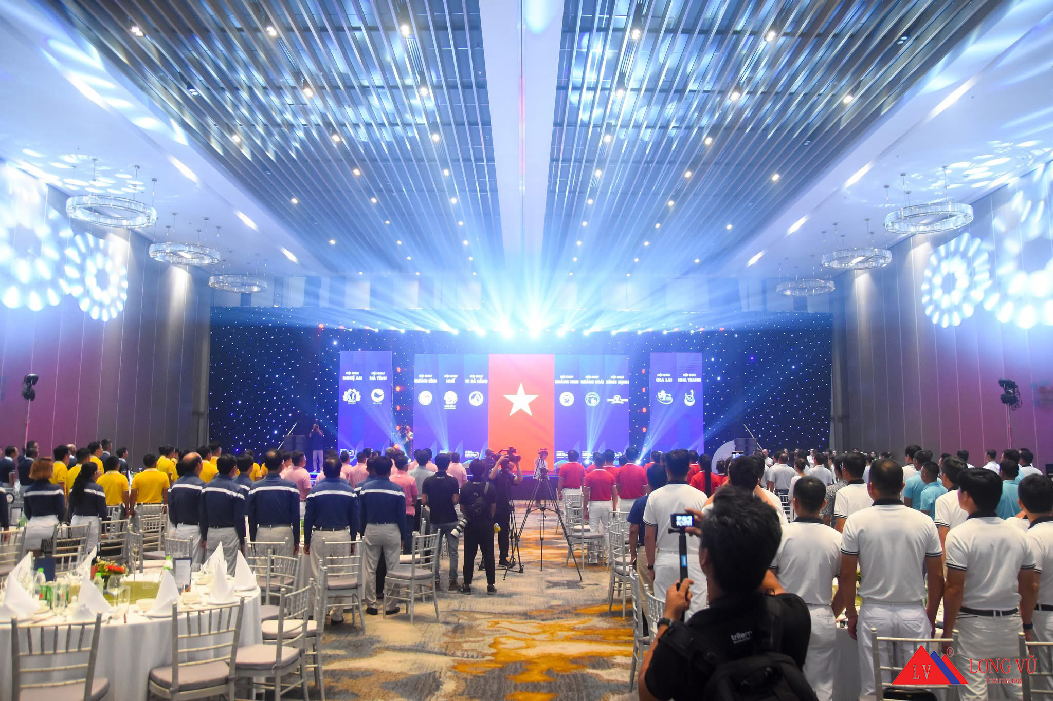 Ghế tiệc phong cách châu âu