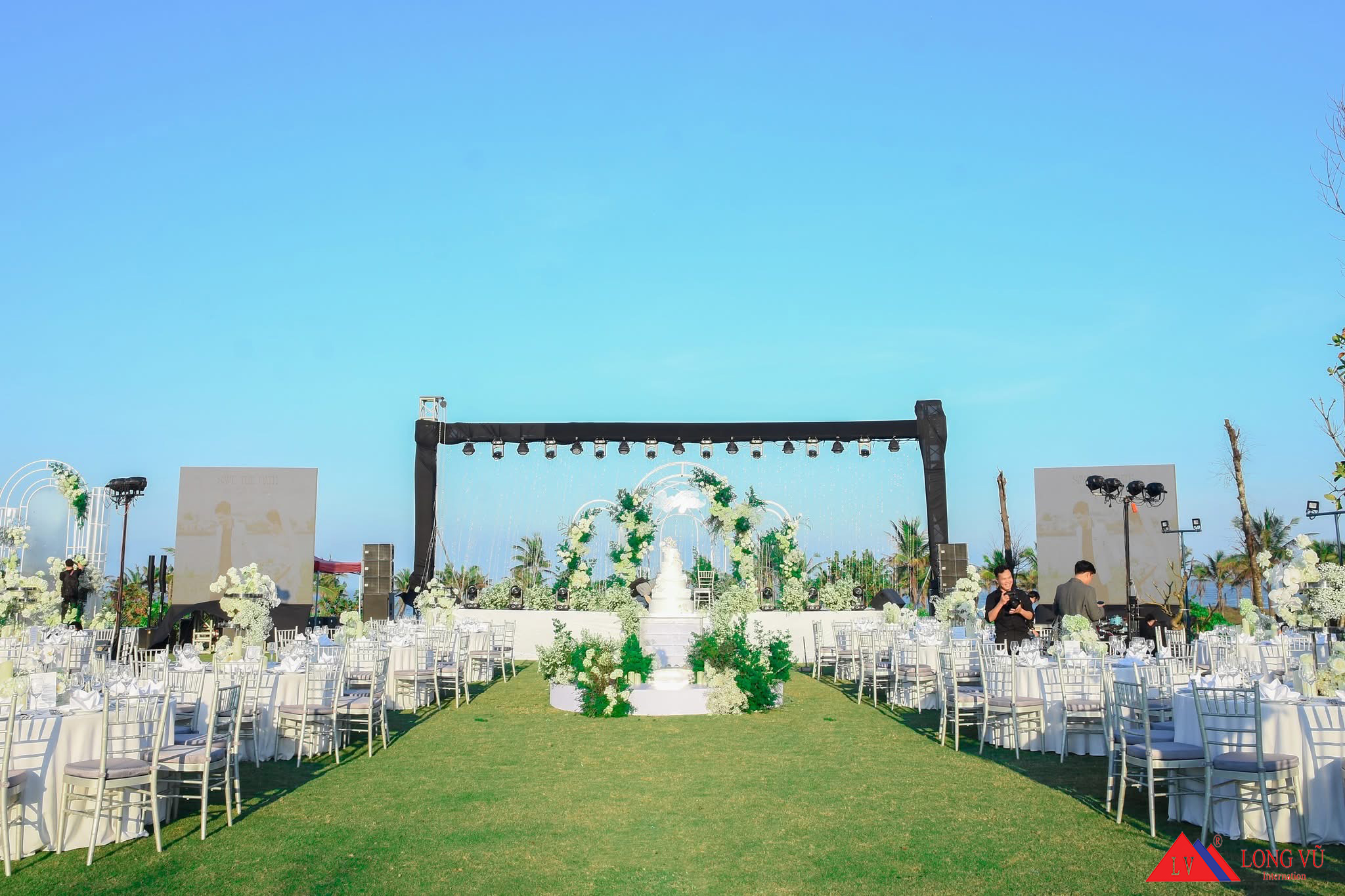 Ghế tiệc phong cách châu âu