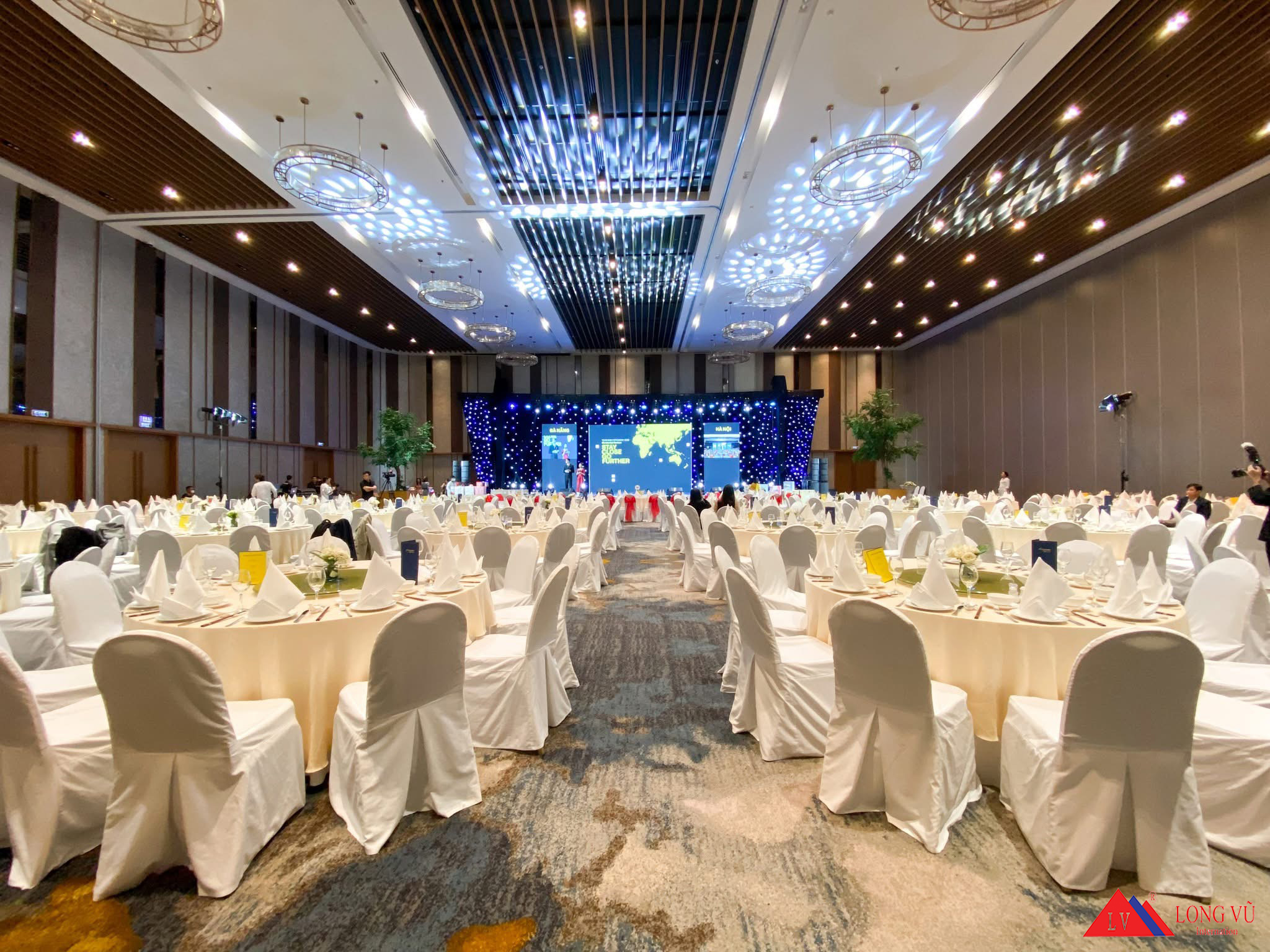 Ghế tiệc phong cách châu âu