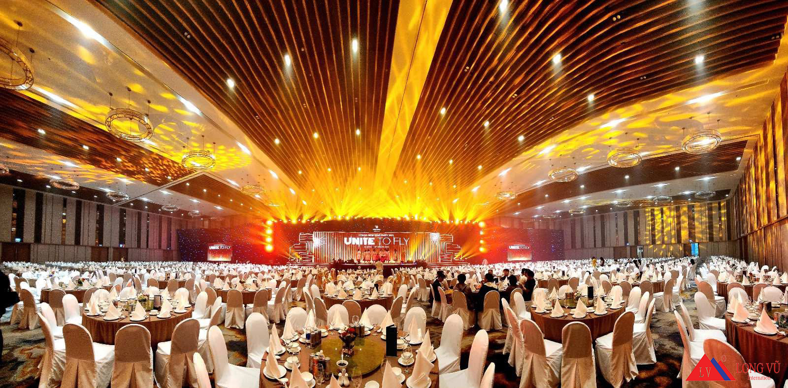 Ghế tiệc phong cách châu âu