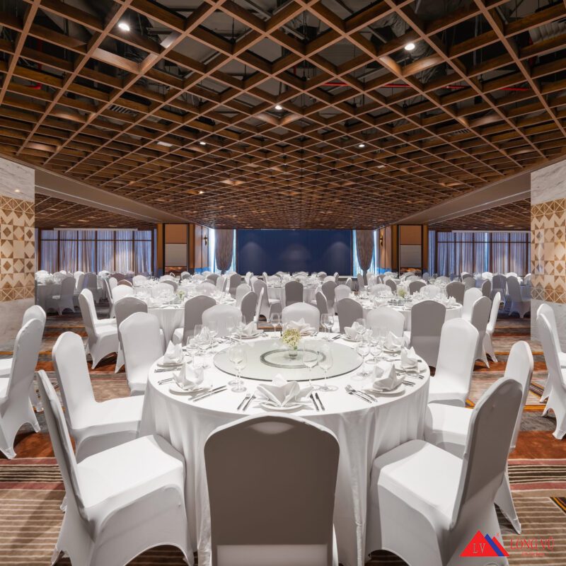 Ghế tiệc cưới nhà hàng, khách sạn